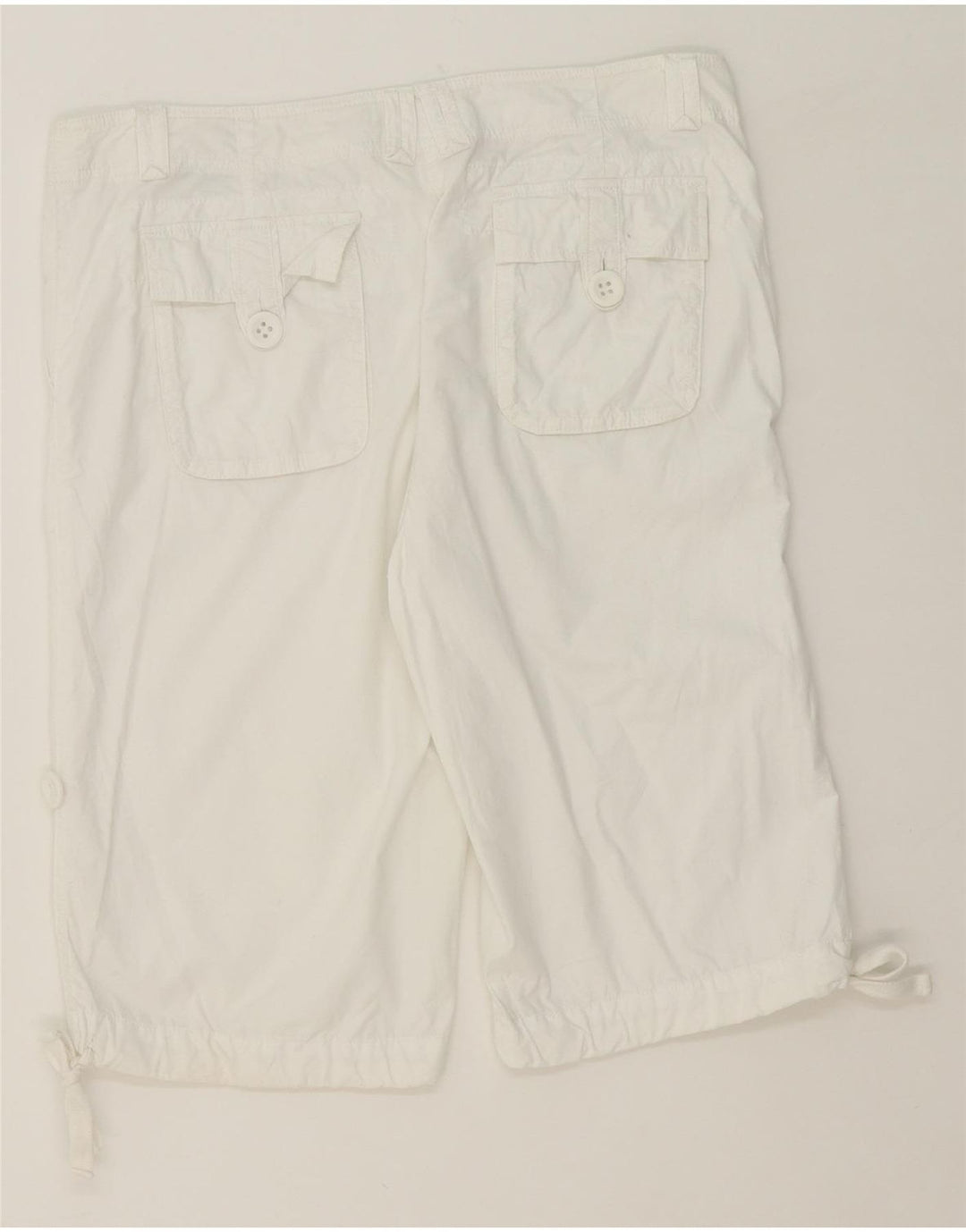 BENETTON Womens Bermuda Shorts IT 44 Medium W34 White Cotton Vintage Benetton and Second-Hand Benetton from Messina Hembry 