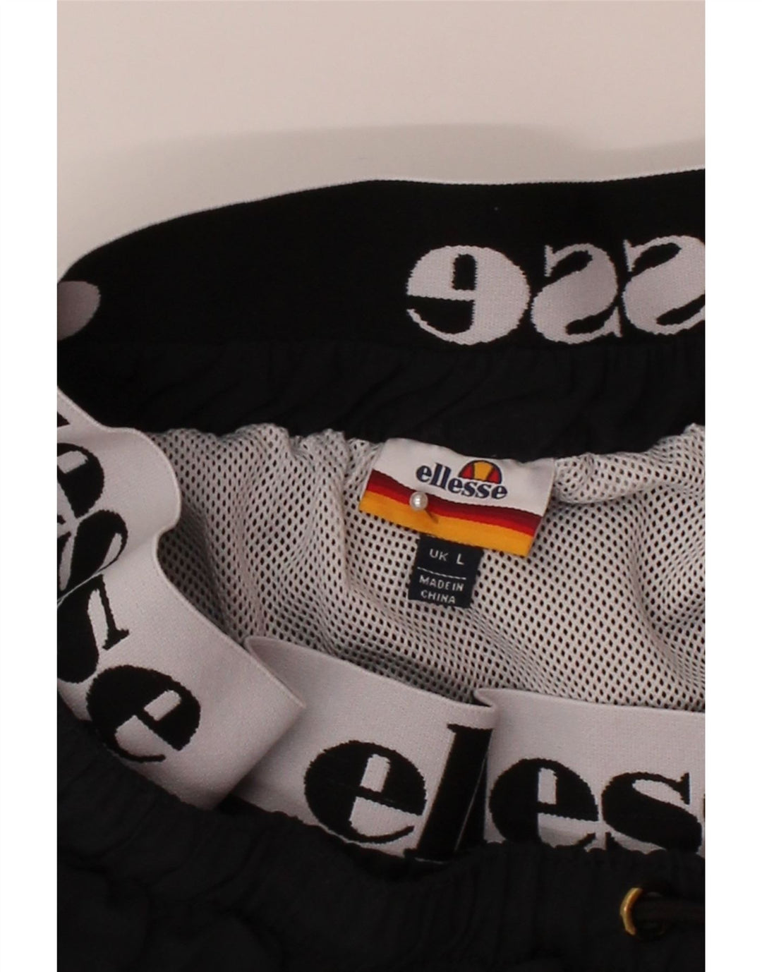 ELLESSE Womens Graphic Sport Shorts UK 16 Large Black Vintage Ellesse and Second-Hand Ellesse from Messina Hembry 