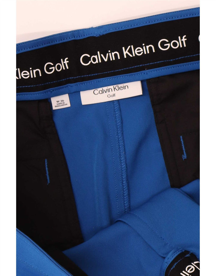 Calvin Klein Pantalones cortos chinos para hombre grandes W36 Poliéster azul
