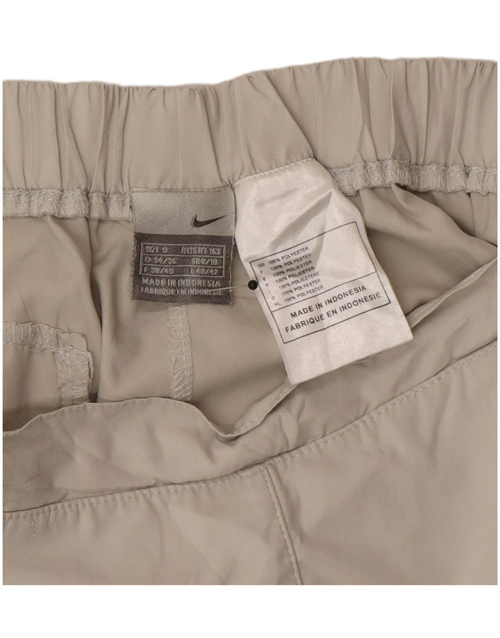 Nike - Pantalones cortos deportivos para mujer, talla 8/10, poliéster gris pequeño
