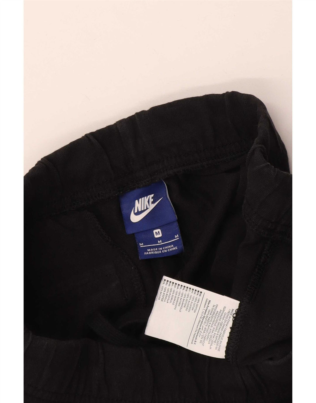 Pantalones cortos deportivos Nike para hombre de algodón negro mediano