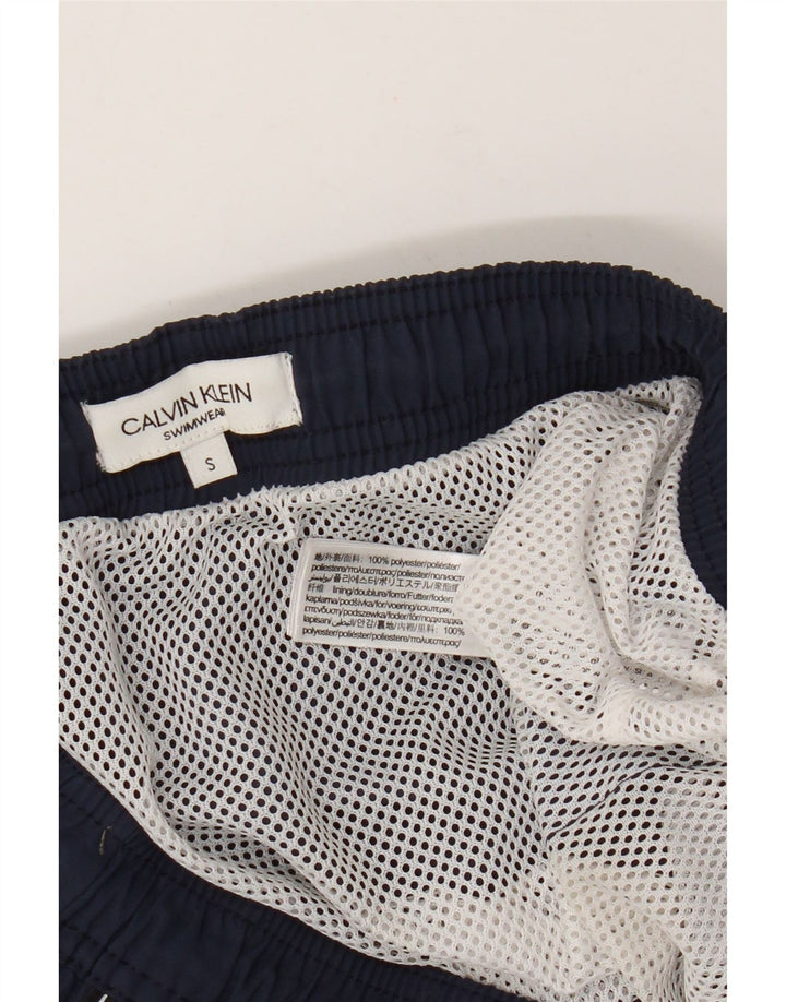 Calvin Klein Mens Graphic Bañador Shorts Pequeño Poliéster Azul Marino