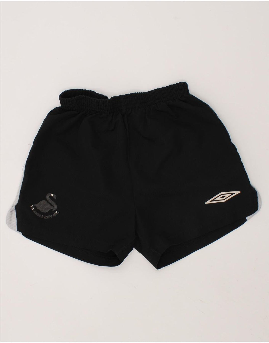 UMBRO Boys Sport Shorts 4-5 Years Black Colourblock Polyester Vintage Umbro and Second-Hand Umbro from Messina Hembry 