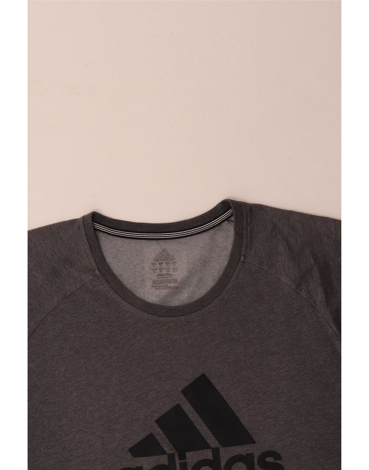 ADIDAS Camiseta gráfica Climalite para hombre Top XL Poliéster gris