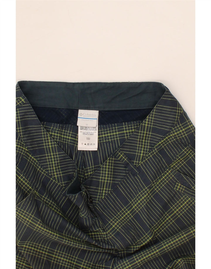 COLUMBIA Womens Chino Shorts US 10 Large W32  Green Check Polyester Vintage Columbia and Second-Hand Columbia from Messina Hembry 