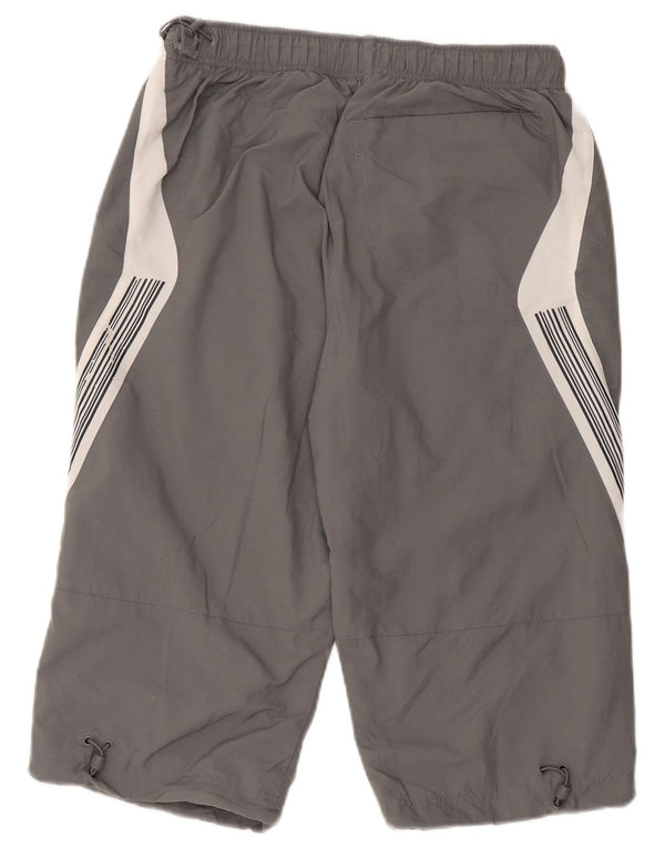 Bermudas deportivas Nike para hombre de nailon gris medio
