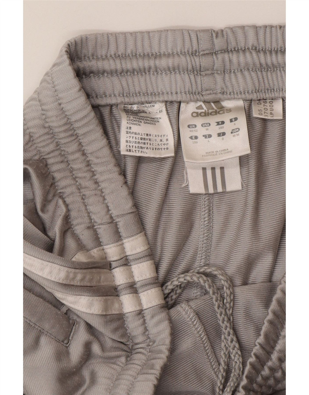 Pantalón de Chándal ADIDAS Hombre UK 40/42 Gris Medio Poliéster
