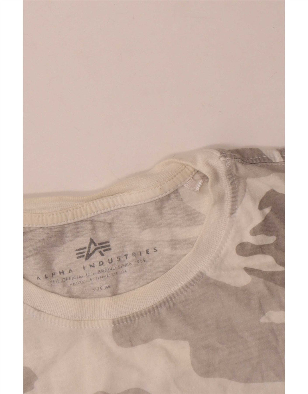 Alpha Industries Camiseta gráfica para hombre Top Algodón de camuflaje gris medio