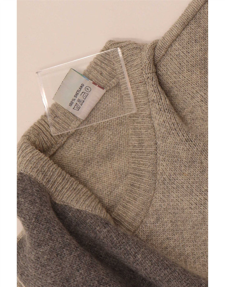 Shetland Jeneros - Jersey de cuello redondo para hombre, color gris medio, geométrico