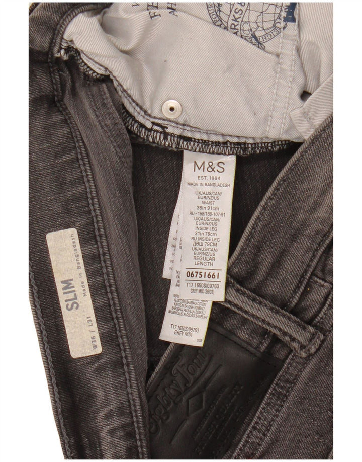 Marks & Spencer Vaqueros ajustados para hombre W36 L31 Algodón gris