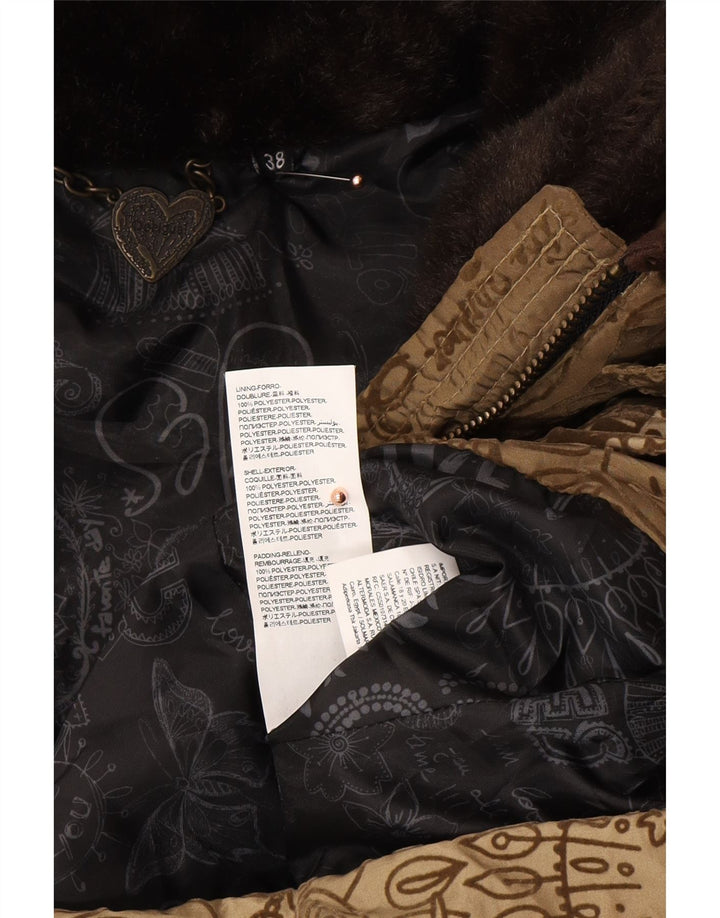 DESIGUAL Abrigo acolchado con estampado abstracto para mujer EU 38 Marrón medio