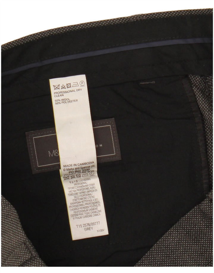 Marks & Spencer Pantalón de traje de corte regular para hombre W34 L31 Lana gris