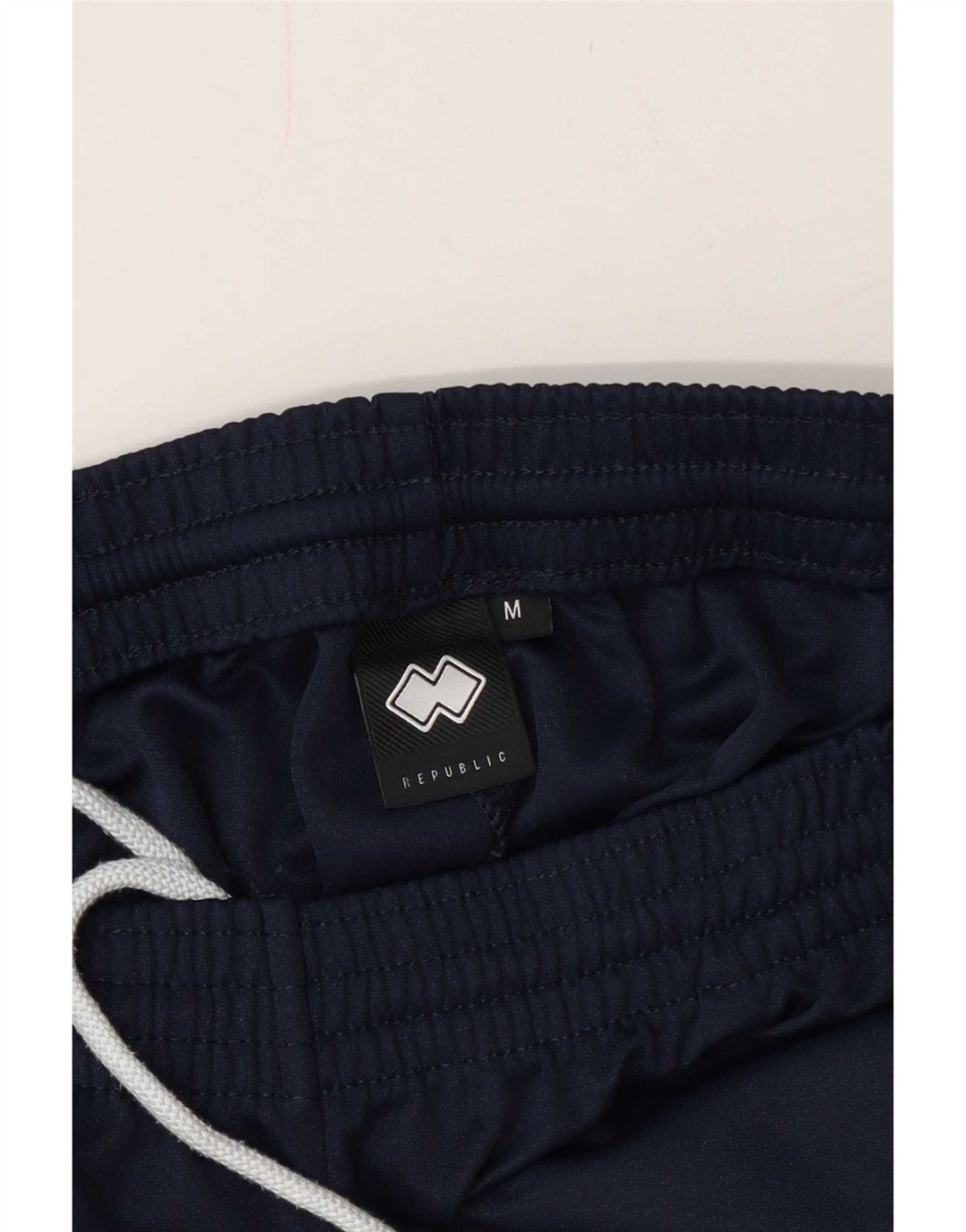 Errea Mens Graphic Sport Shorts Azul Marino Medio