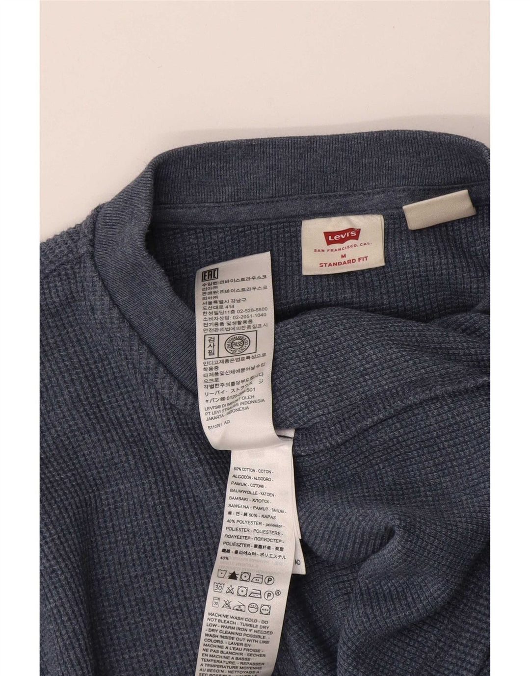Levi's Top de corte estándar para hombre, manga larga, algodón azul marino medio