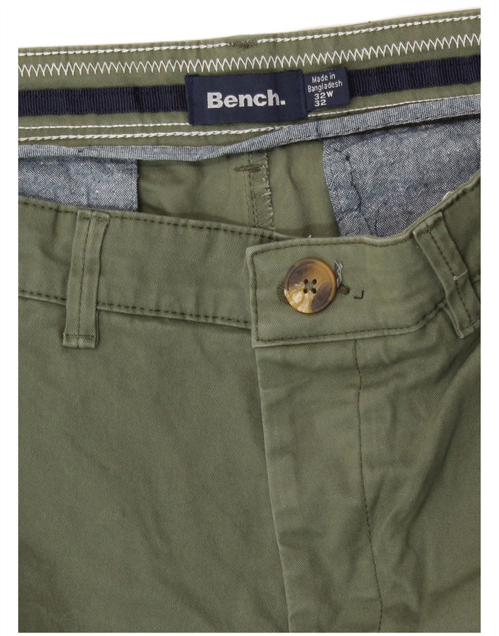 Pantalones cortos chinos Bench para hombre W32 Algodón caqui medio