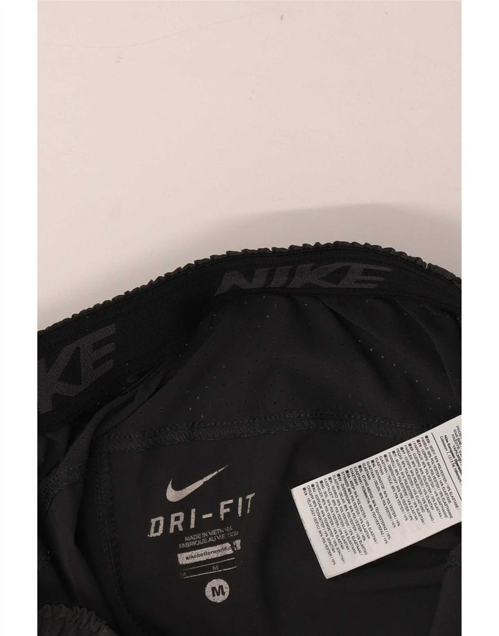 Pantalones cortos deportivos Nike Dri Fit Graphic para hombre Poliéster gris medio