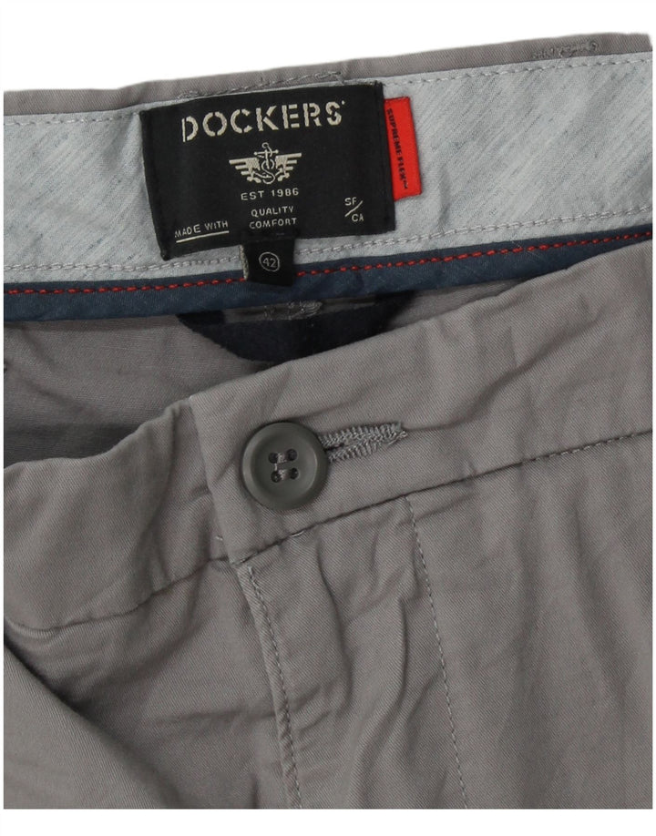 DOCKERS Pantalones cortos chinos para hombre W42 2XL Algodón gris