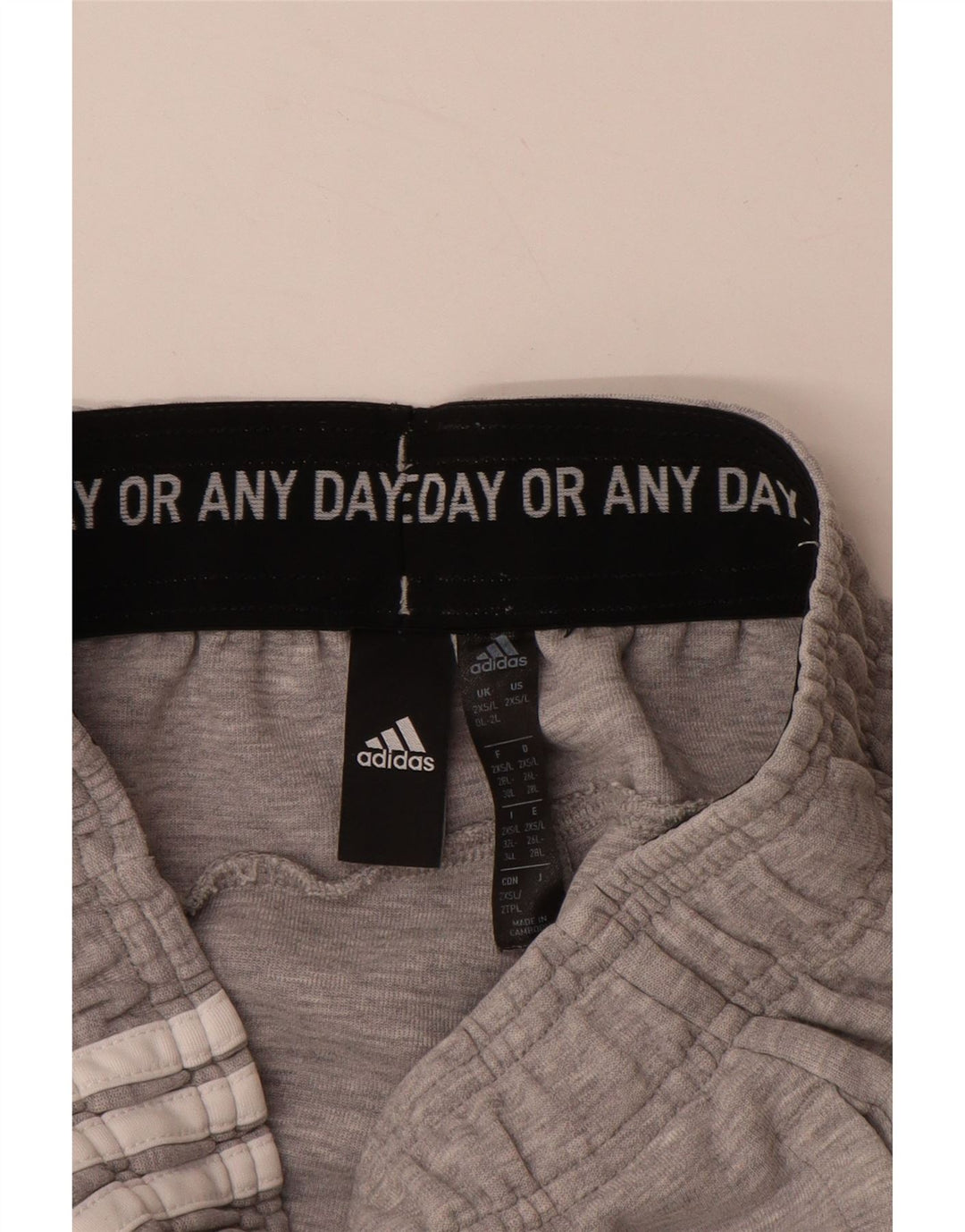 ADIDAS Pantalones de chándal para mujer Joggers UK 0/2 2XS Gris