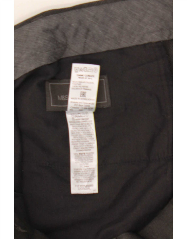 Marks & Spencer Pantalones casuales de corte regular para hombre W38 L33 Poliéster gris