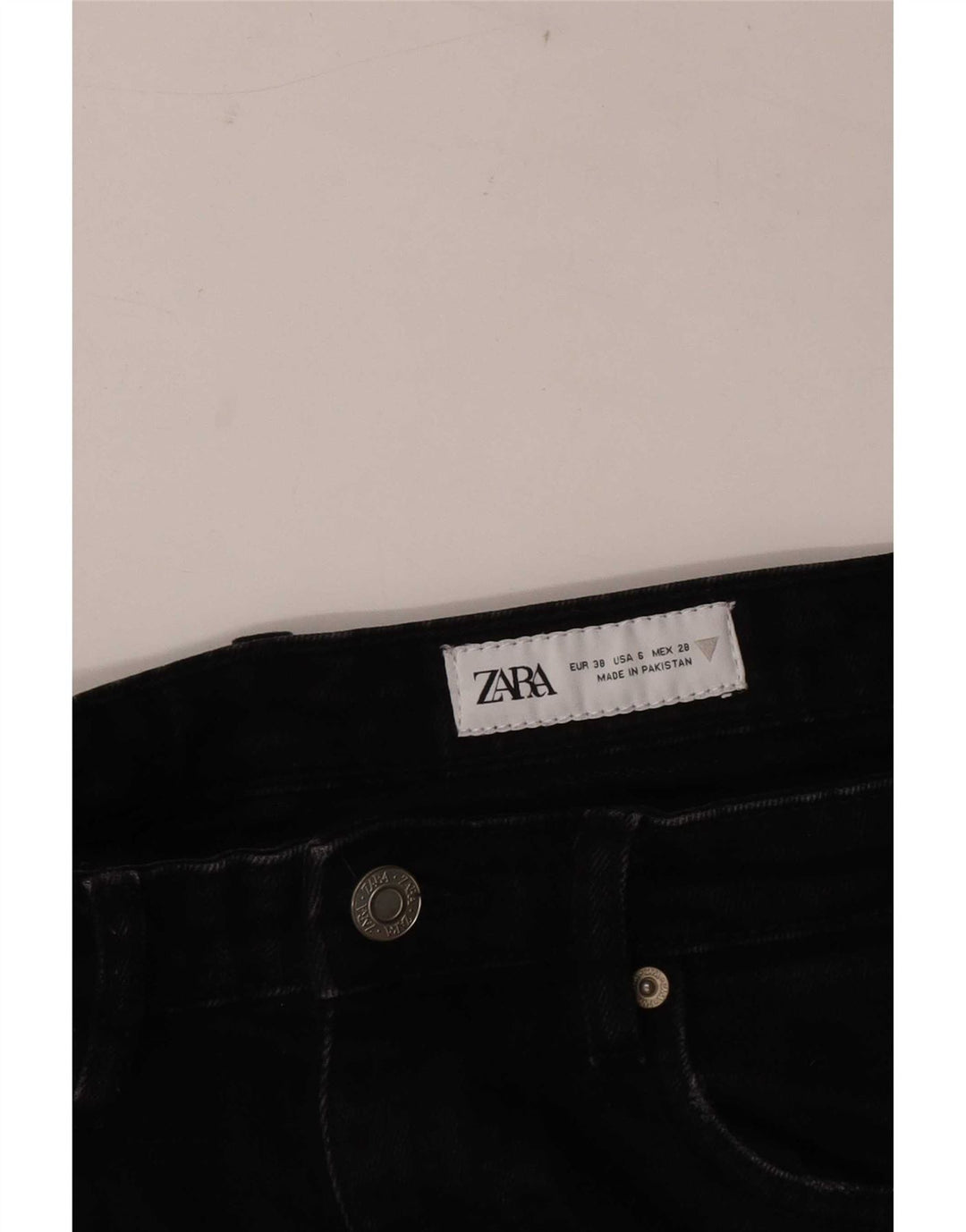 Zara Jeans Cortos Para Mujer EU 38 Small W28 L25 Negro