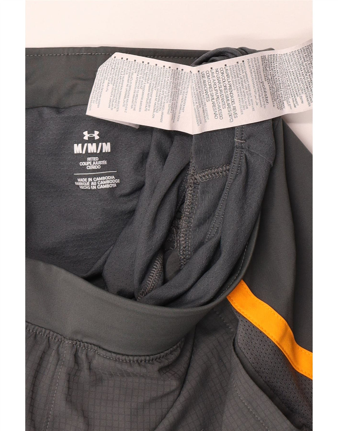 Under Armour Hombre Pantalones cortos deportivos con estampado de poliéster color block en gris medio