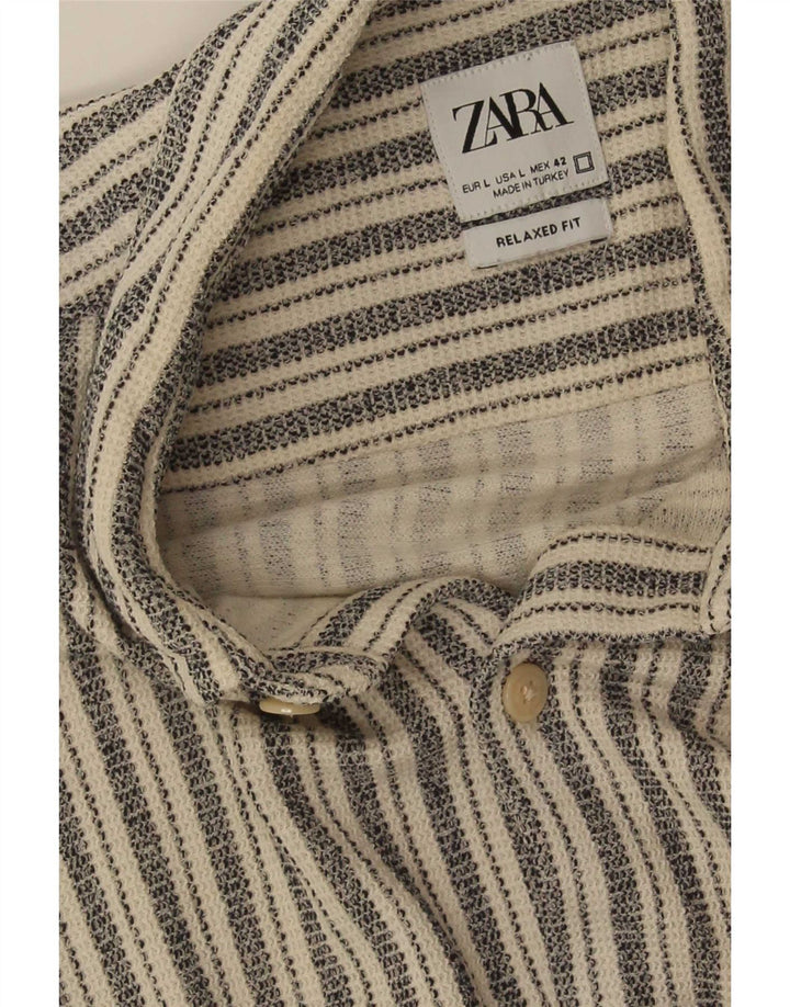 Zara Hombre Camisa De Corte Relajado De Manga Corta Grande Gris A Rayas