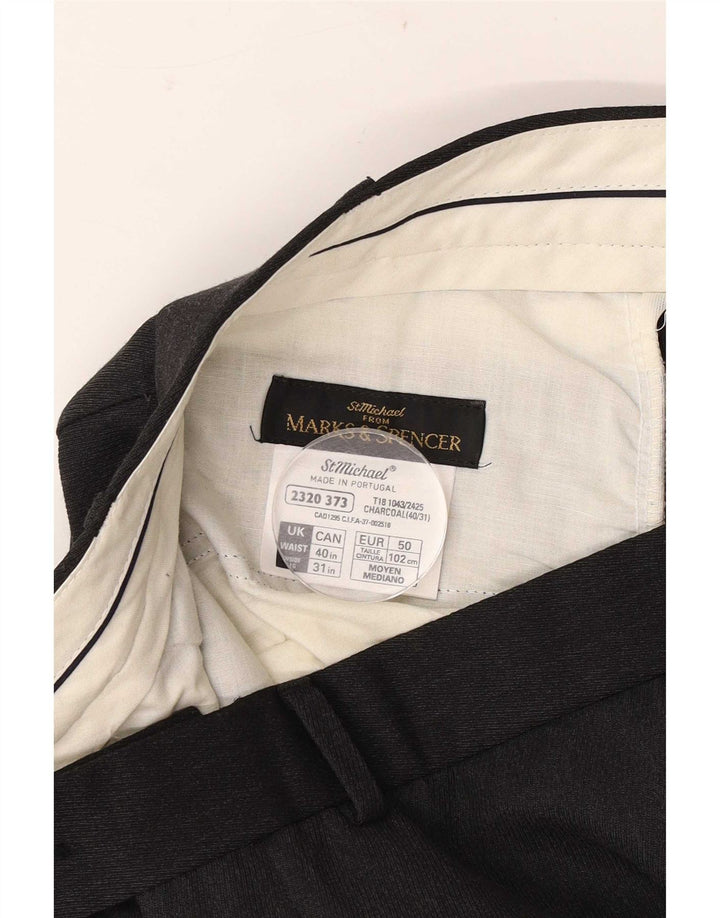Marks & Spencer Pantalón de traje recto para hombre W40 L28 Poliéster gris