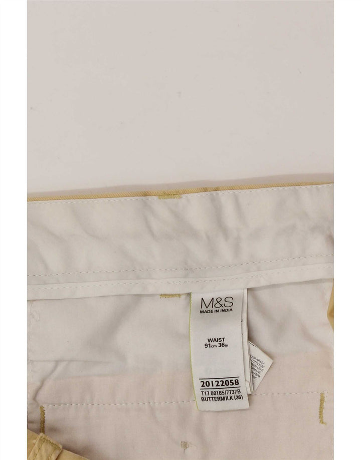 Marks & Spencer Pantalones cortos chinos para hombre W36 Algodón amarillo grande