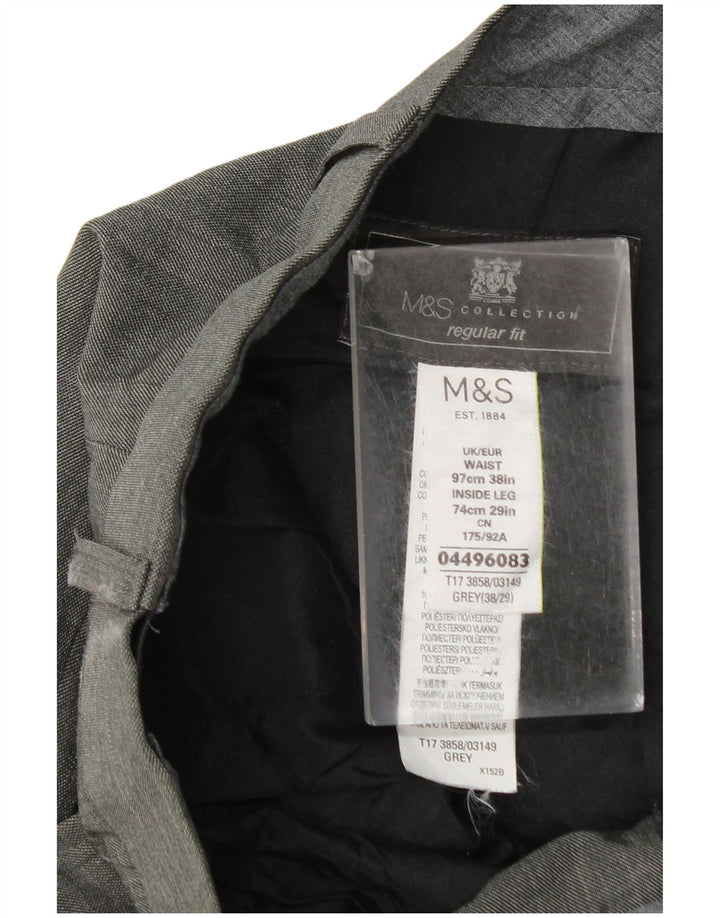 Marks & Spencer Pantalón de traje de corte regular para hombre W38 L29 Poliéster gris