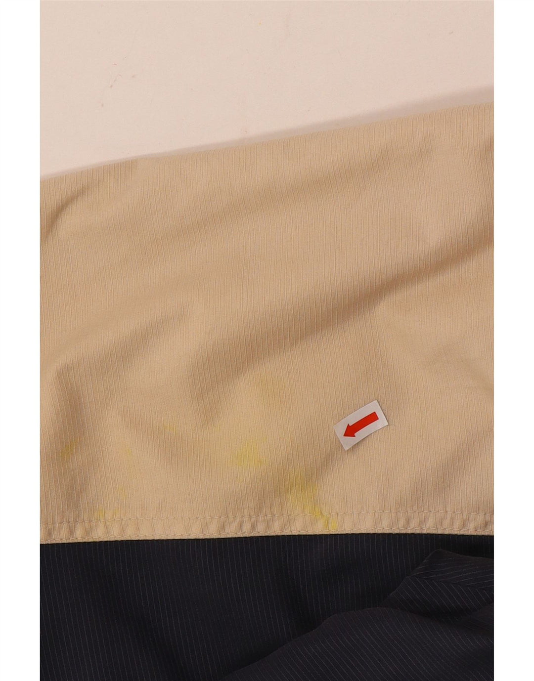 Reebok Chaqueta impermeable con capucha para mujer, talla 40, color beige medio