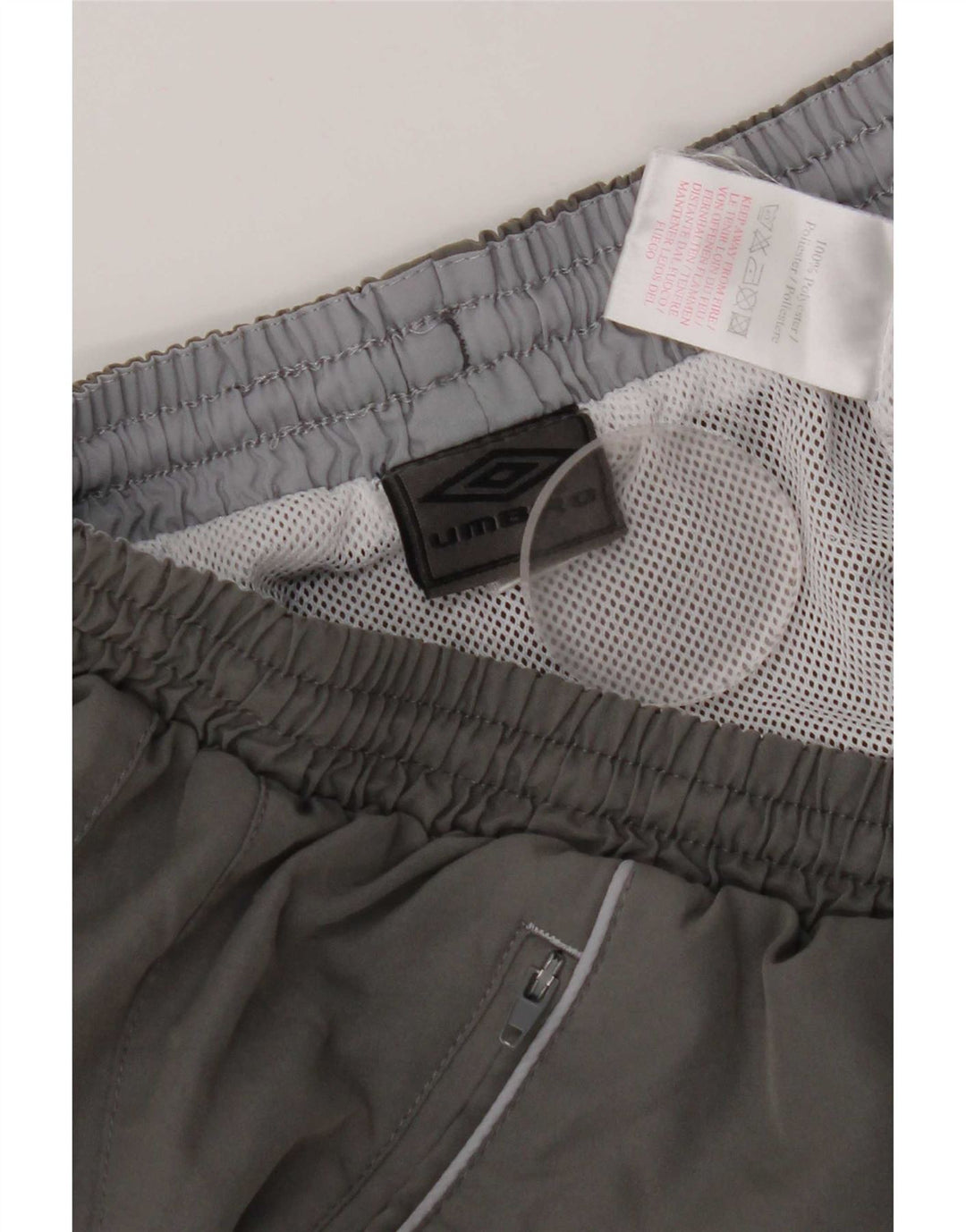 Pantalones cortos deportivos Umbro para hombre poliéster gris grande