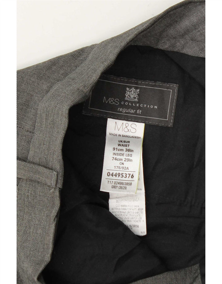 Marks & Spencer Pantalón de traje de corte regular para hombre W36 L29 Poliéster gris