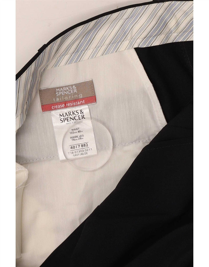 Marks & Spencer Pantalón de traje con pinzas para hombre W40 L29 Poliéster azul marino
