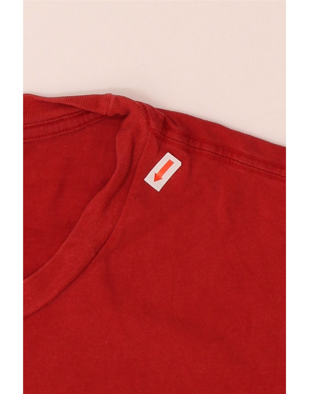 CALVIN KLEIN Mens T-Shirt Top Small Red Cotton Vintage Calvin Klein and Second-Hand Calvin Klein from Messina Hembry 