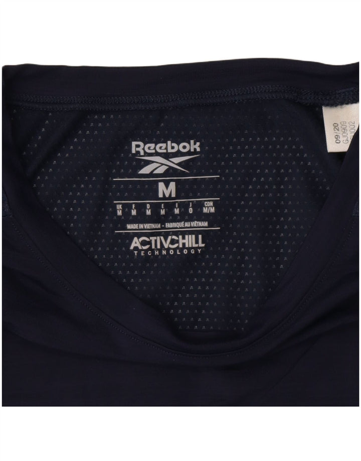 REEBOK Camiseta gráfica para hombre Top Medium Azul marino