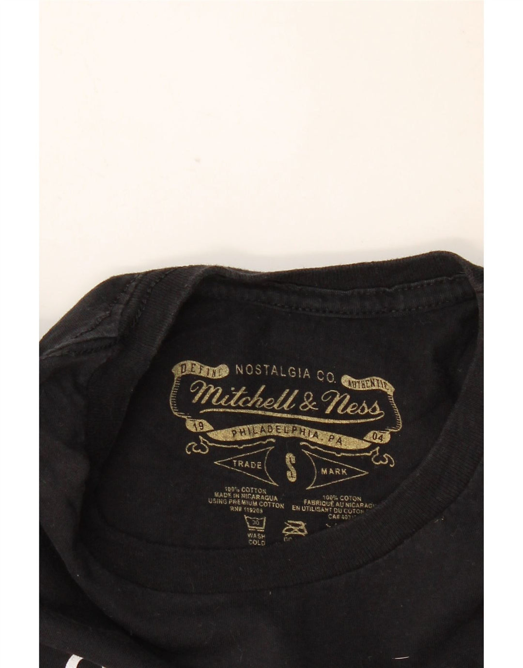 MITCHELL & NESS Camiseta gráfica de Los Angeles Lakers para hombre, talla pequeña, color negro