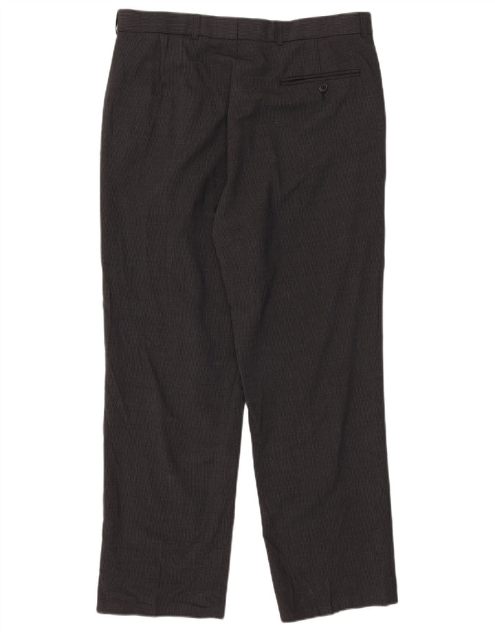 Marks & Spencer Pantalón de traje con pinzas para hombre W34 L29 Poliéster gris a rayas